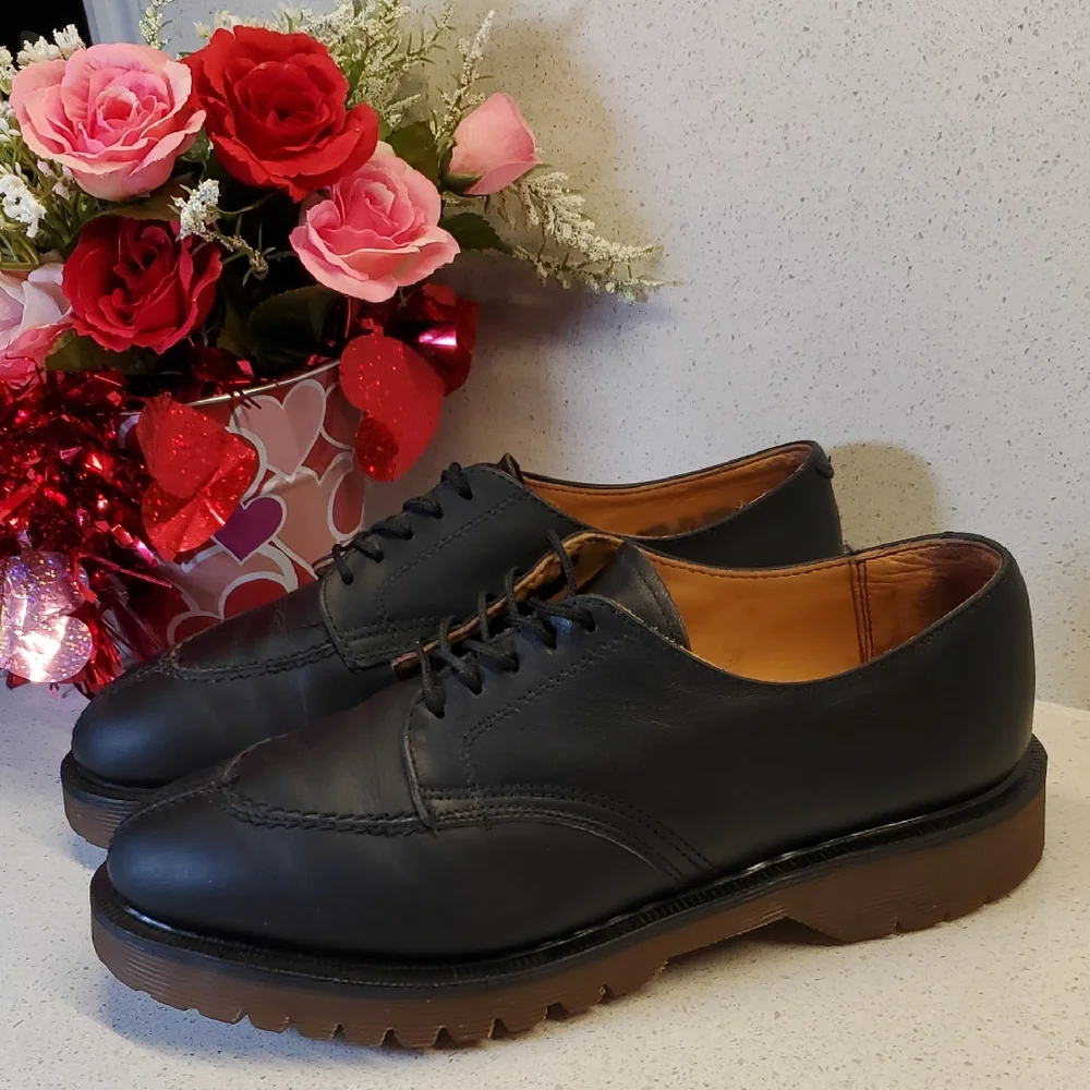 Dr. Martens | Shoes | Vintage Dr Martens Sz 6 | Poshmark